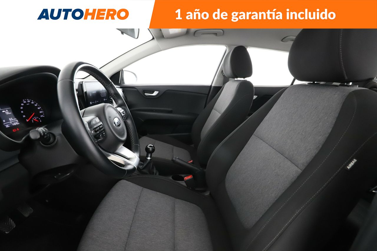 Foto Kia Stonic 11