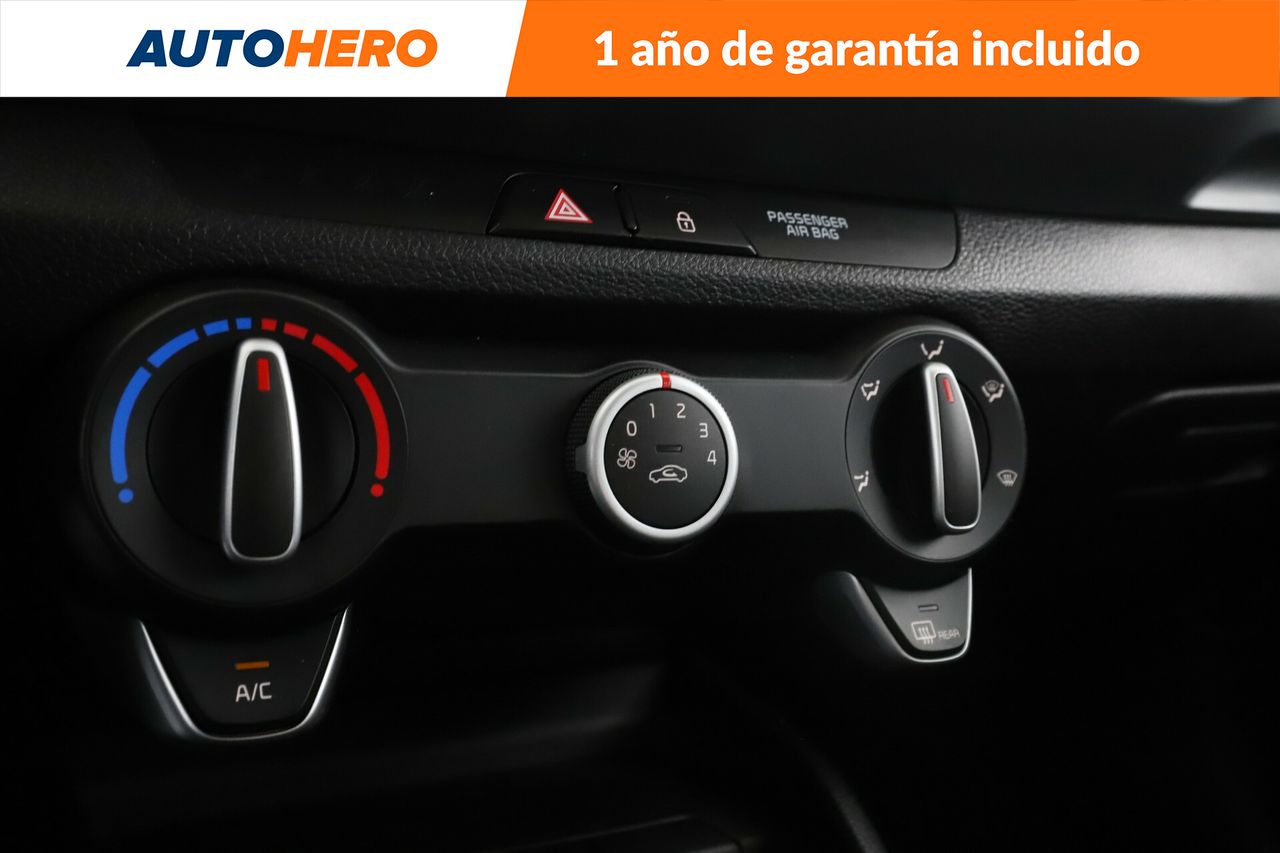 Foto Kia Stonic 23