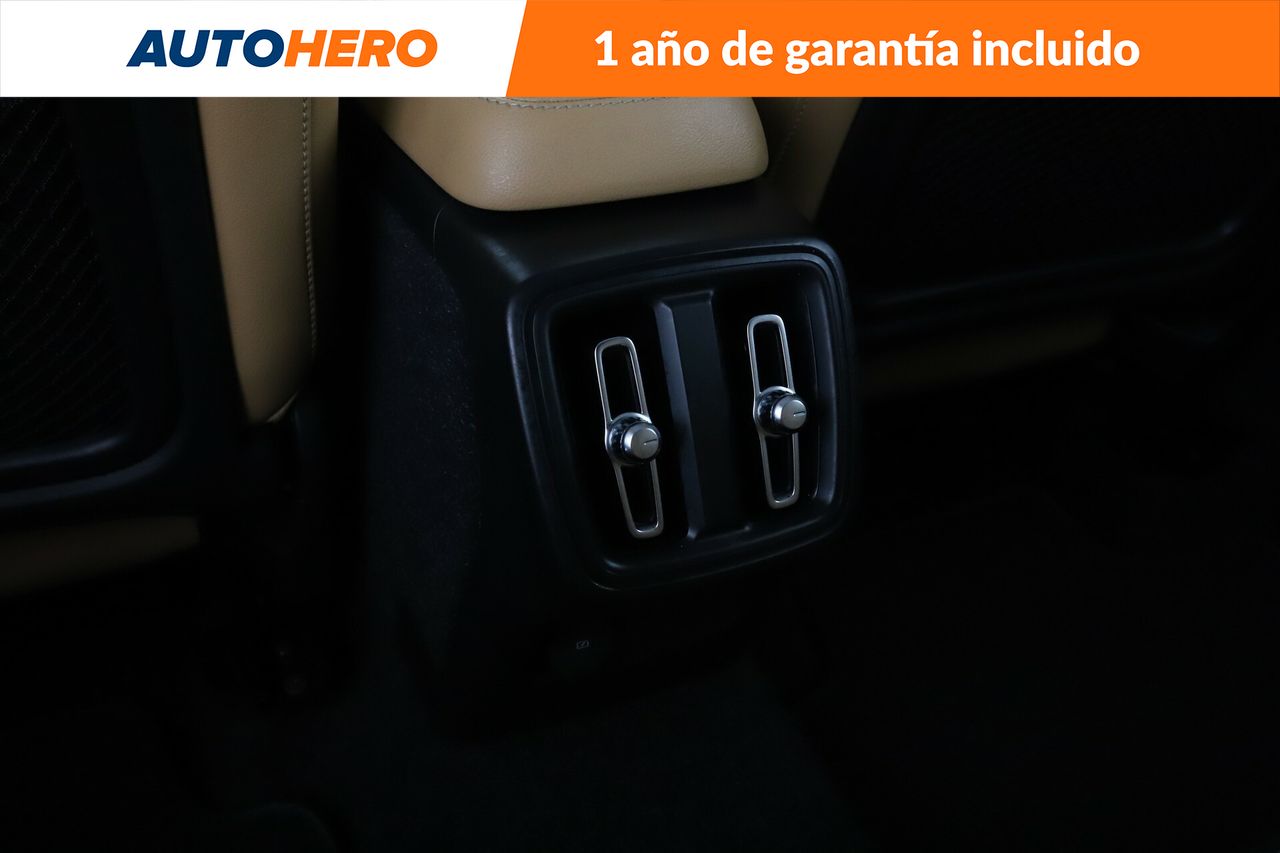 Foto Volvo XC40 24