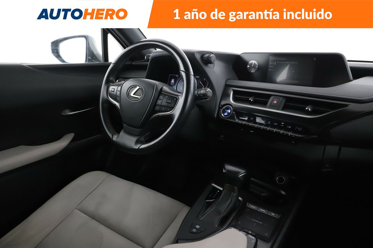 Foto Lexus UX 14