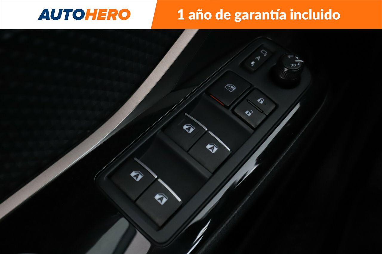 Foto Toyota C-HR 31