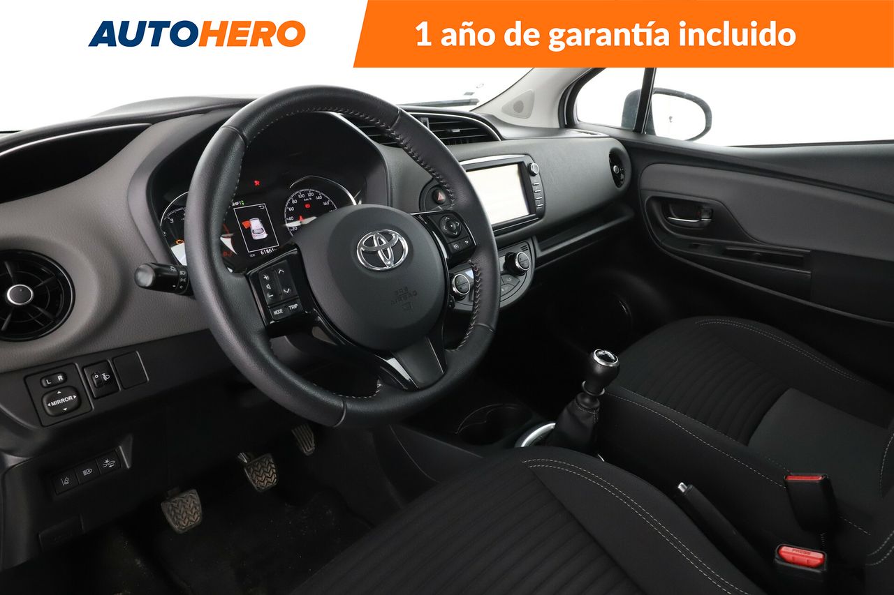 Foto Toyota Yaris 12