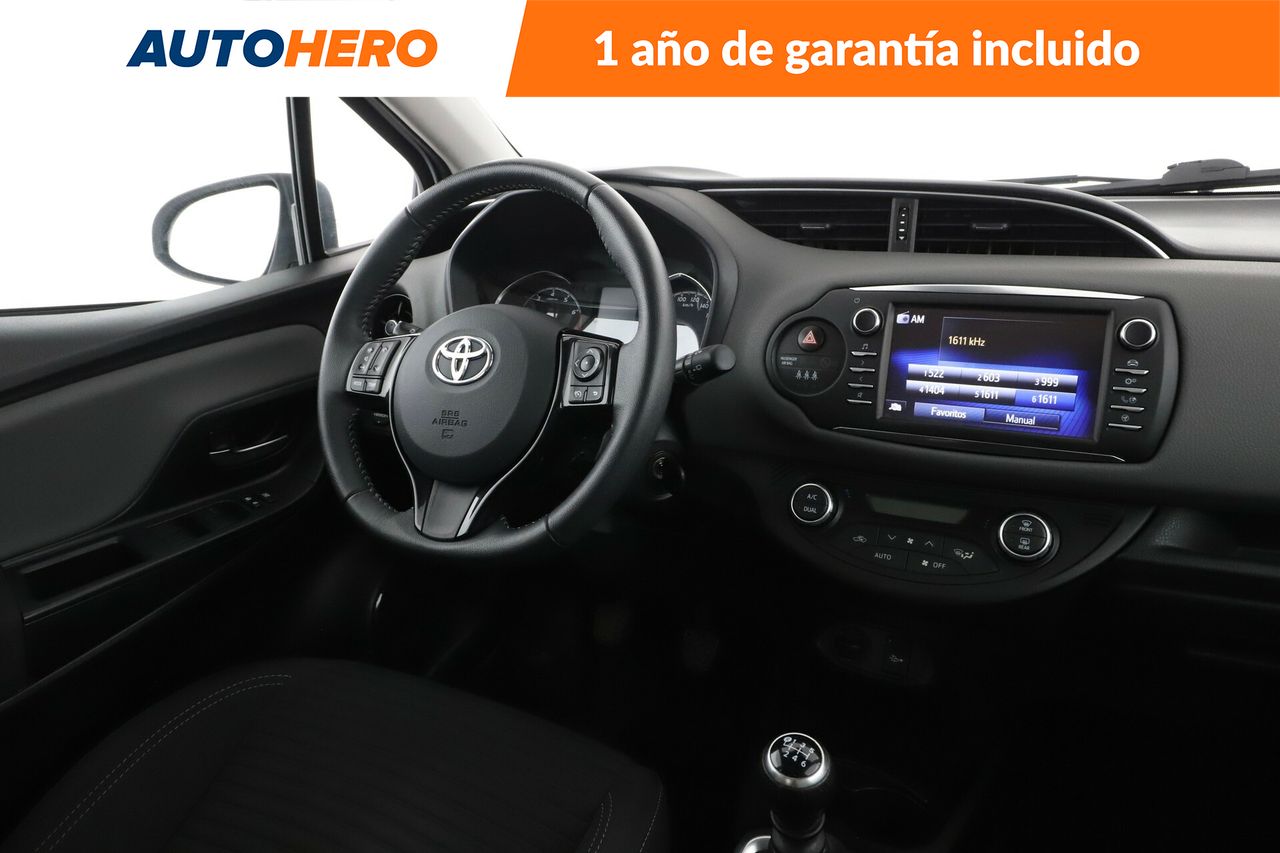 Foto Toyota Yaris 14