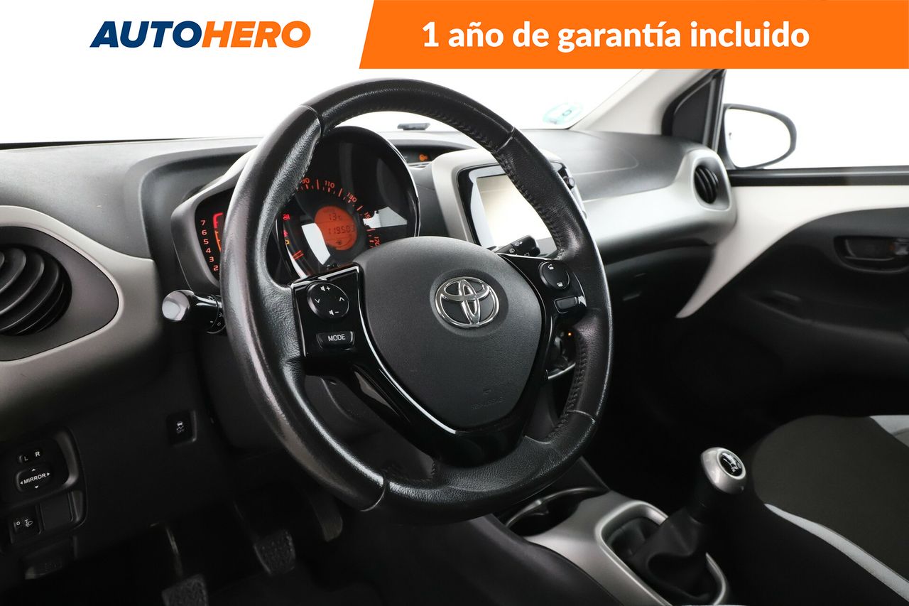 Foto Toyota Aygo 11