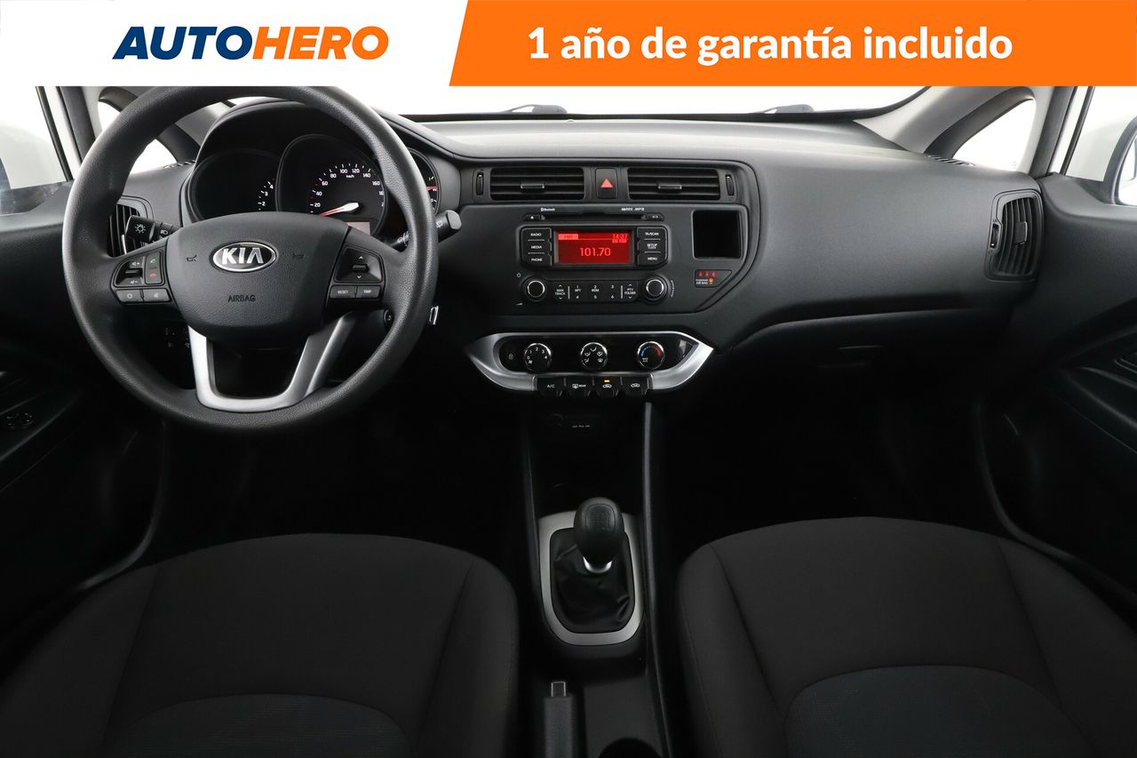 Foto Kia Rio 13