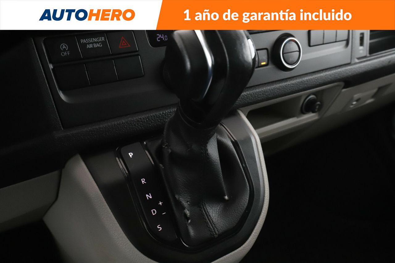 Foto Volkswagen Caravelle 28