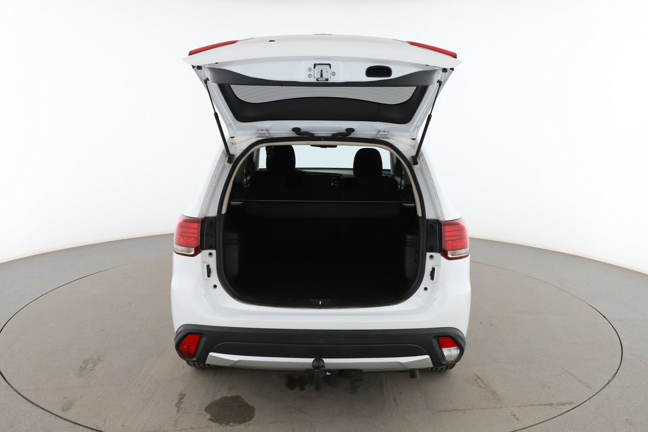Foto Mitsubishi Outlander 16