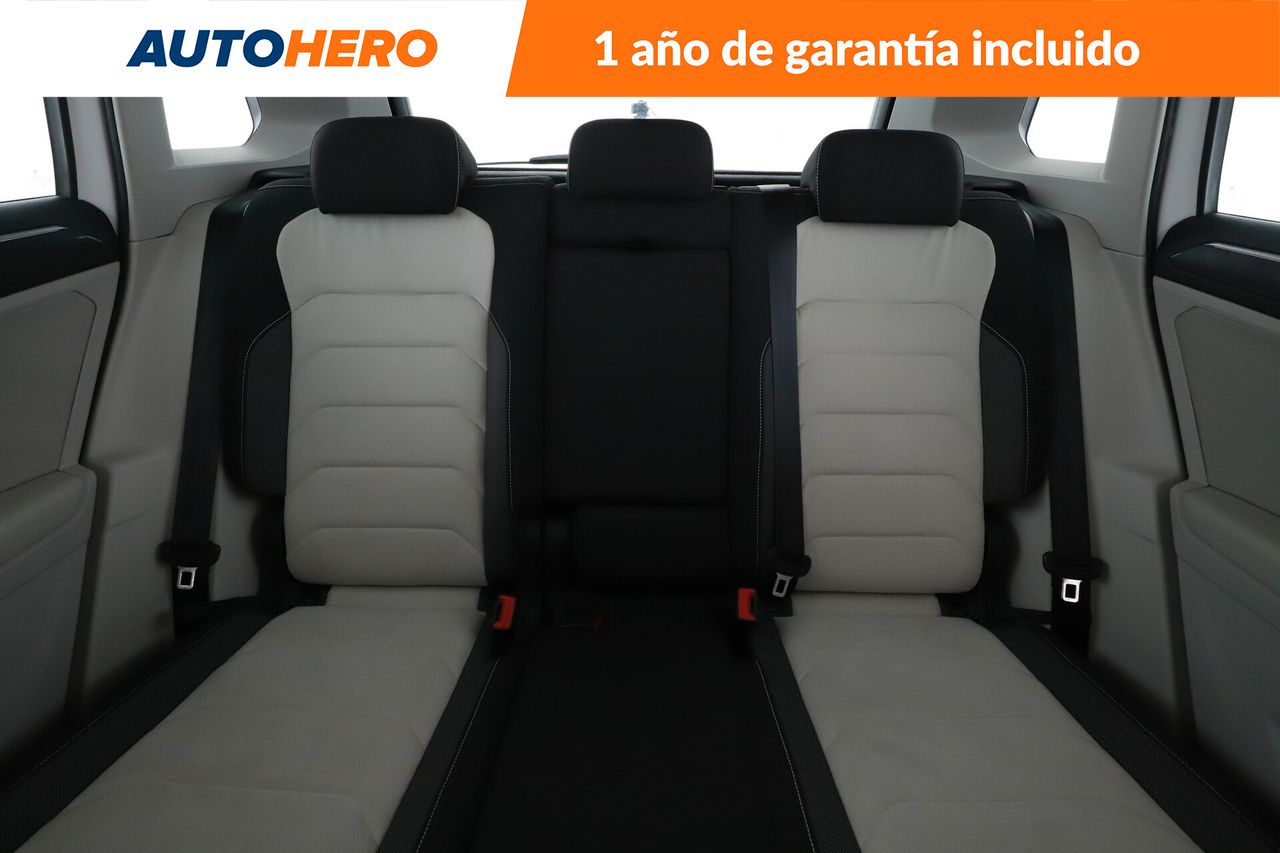 Foto Volkswagen Tiguan 16