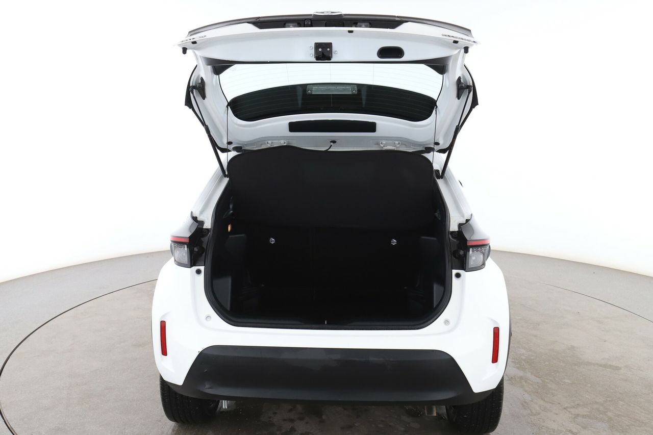 Foto Toyota Yaris 17