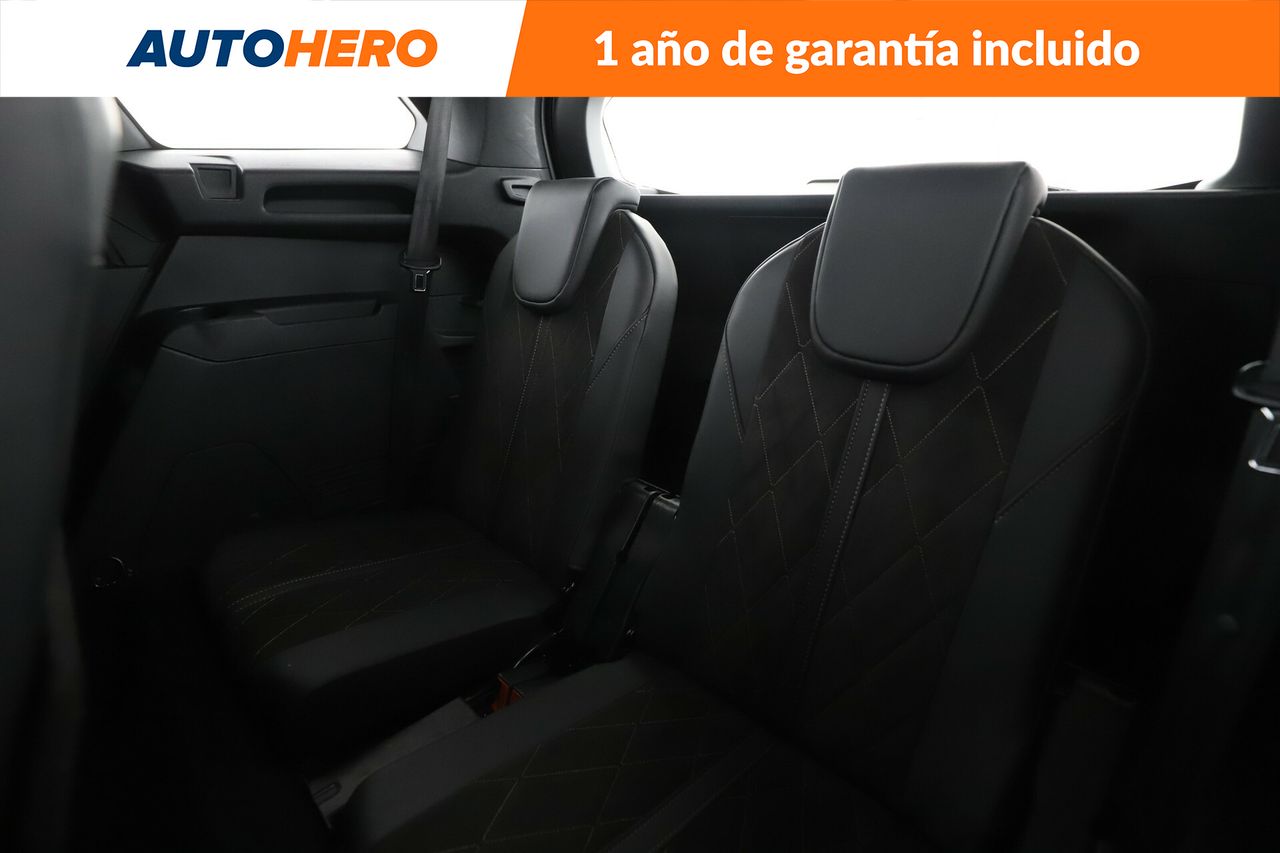 Foto Peugeot 5008 21