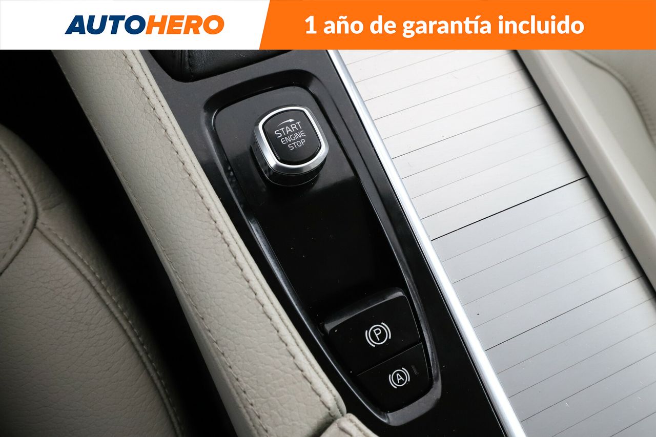 Foto Volvo XC90 32