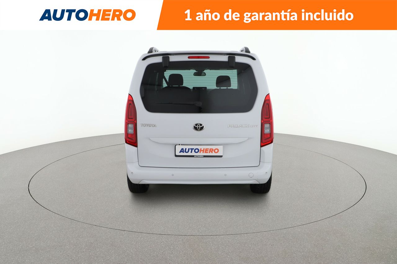 Foto Toyota Proace 4