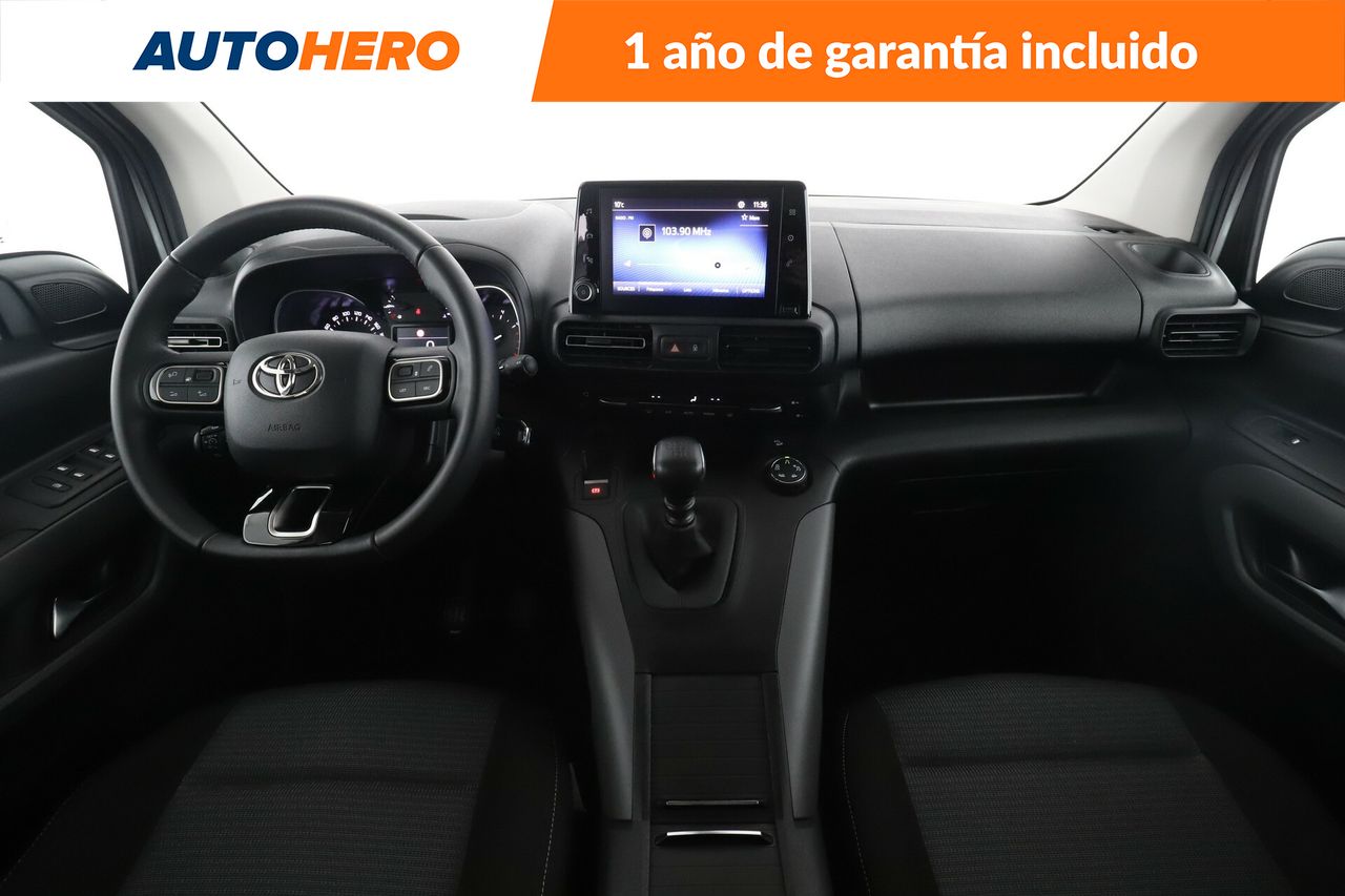 Foto Toyota Proace 12