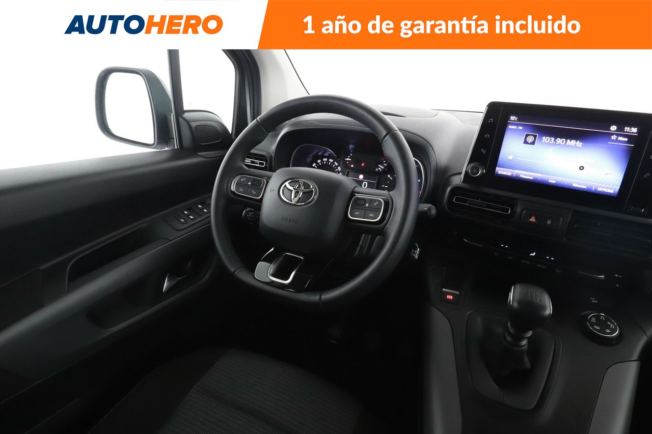 Foto Toyota Proace 13