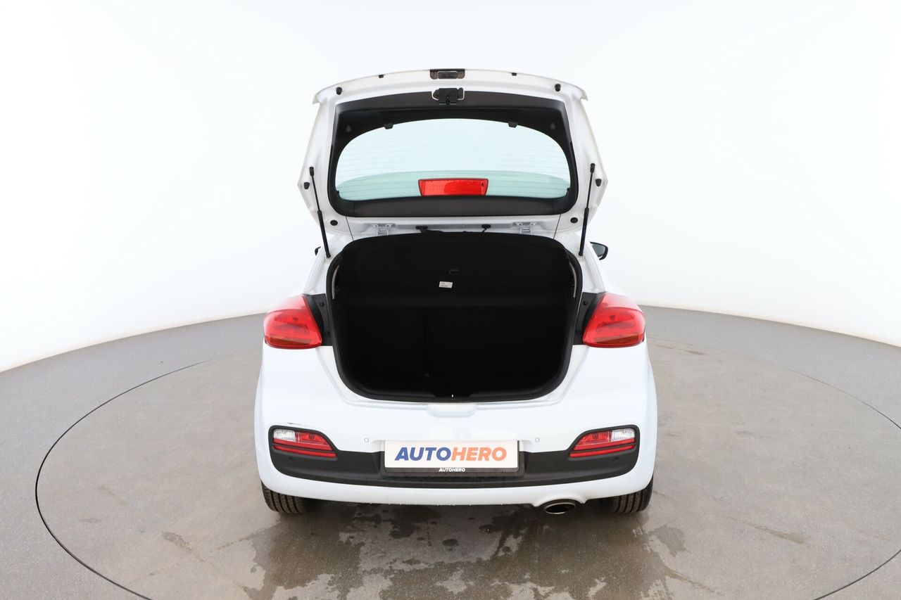 Foto Kia Ceed 16