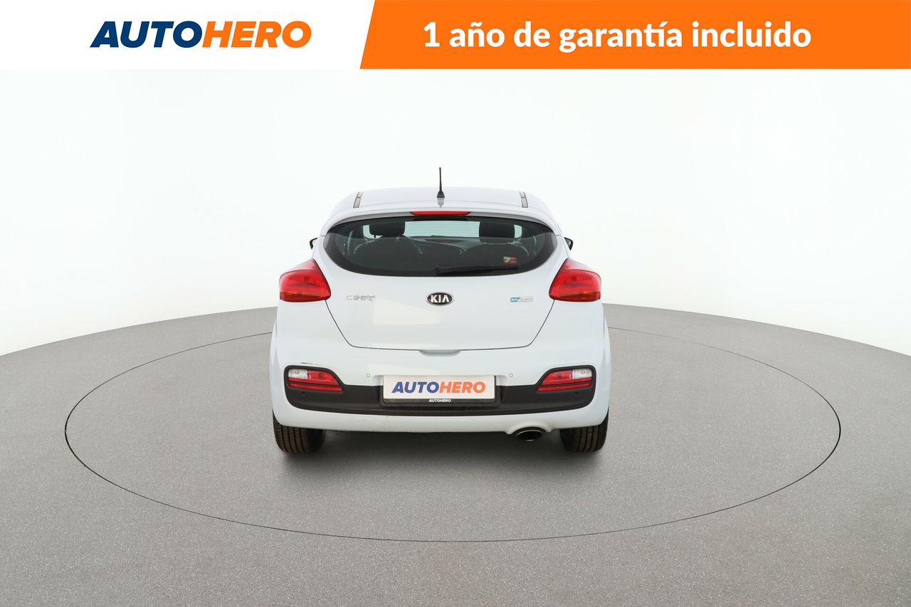 Foto Kia Ceed 4