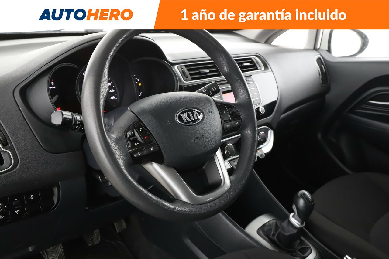 Foto Kia Rio 11