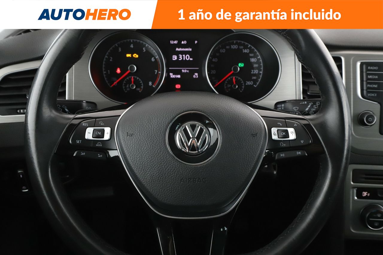 Foto Volkswagen Golf 19