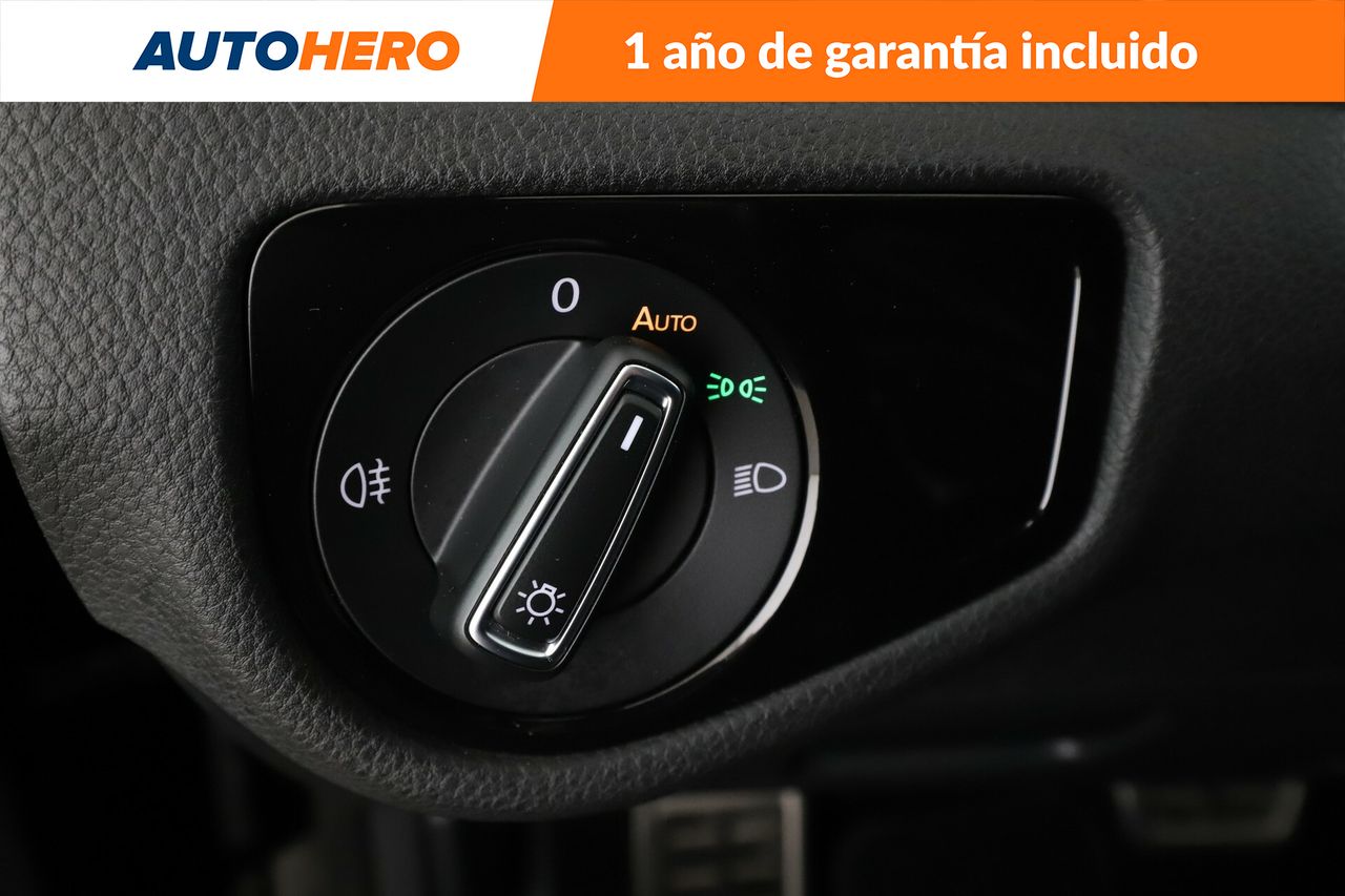 Foto Volkswagen Golf 22