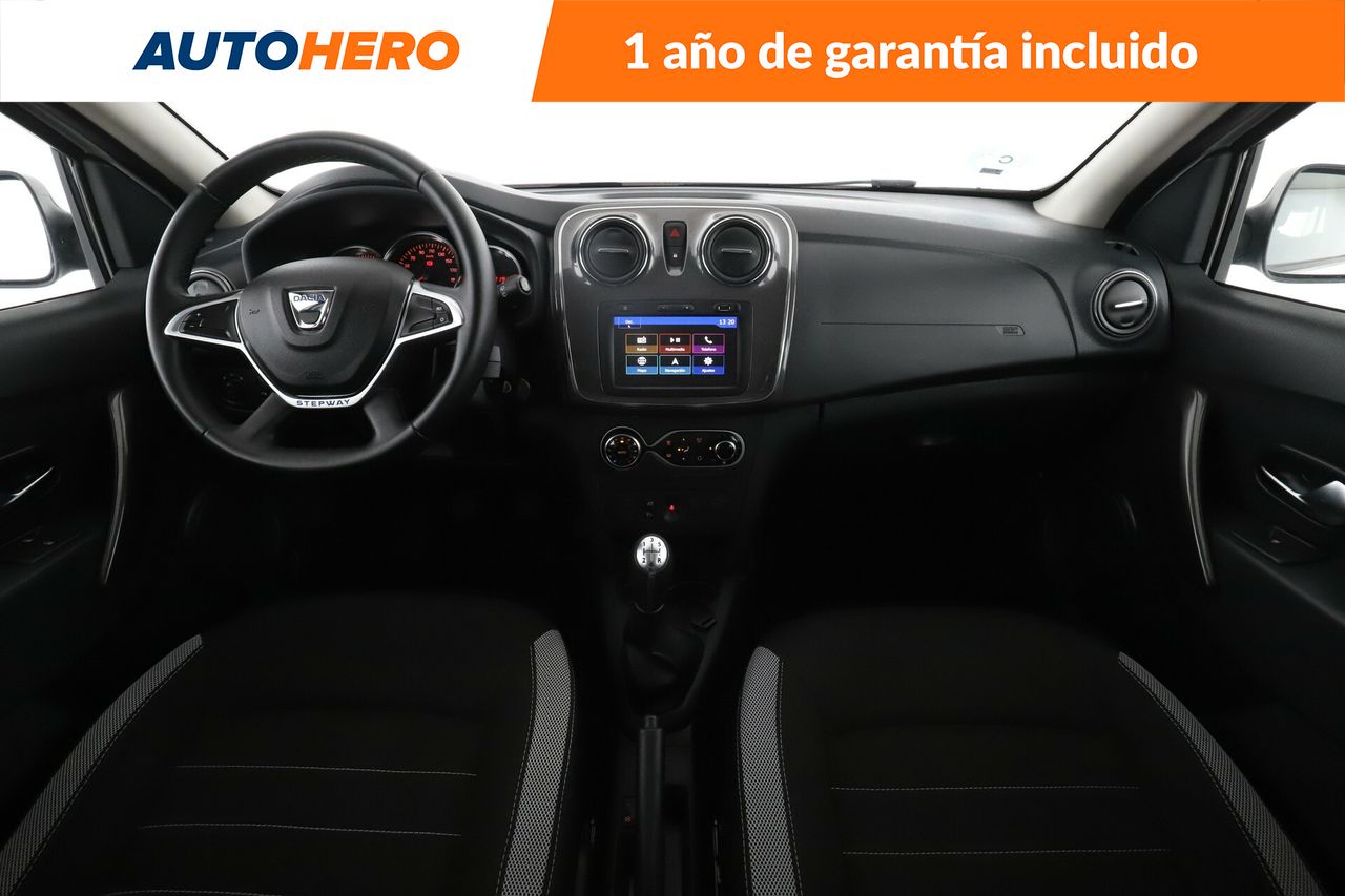 Foto Dacia Sandero 12