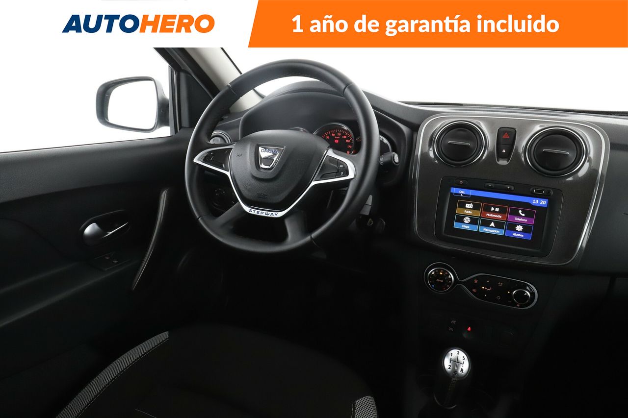 Foto Dacia Sandero 13