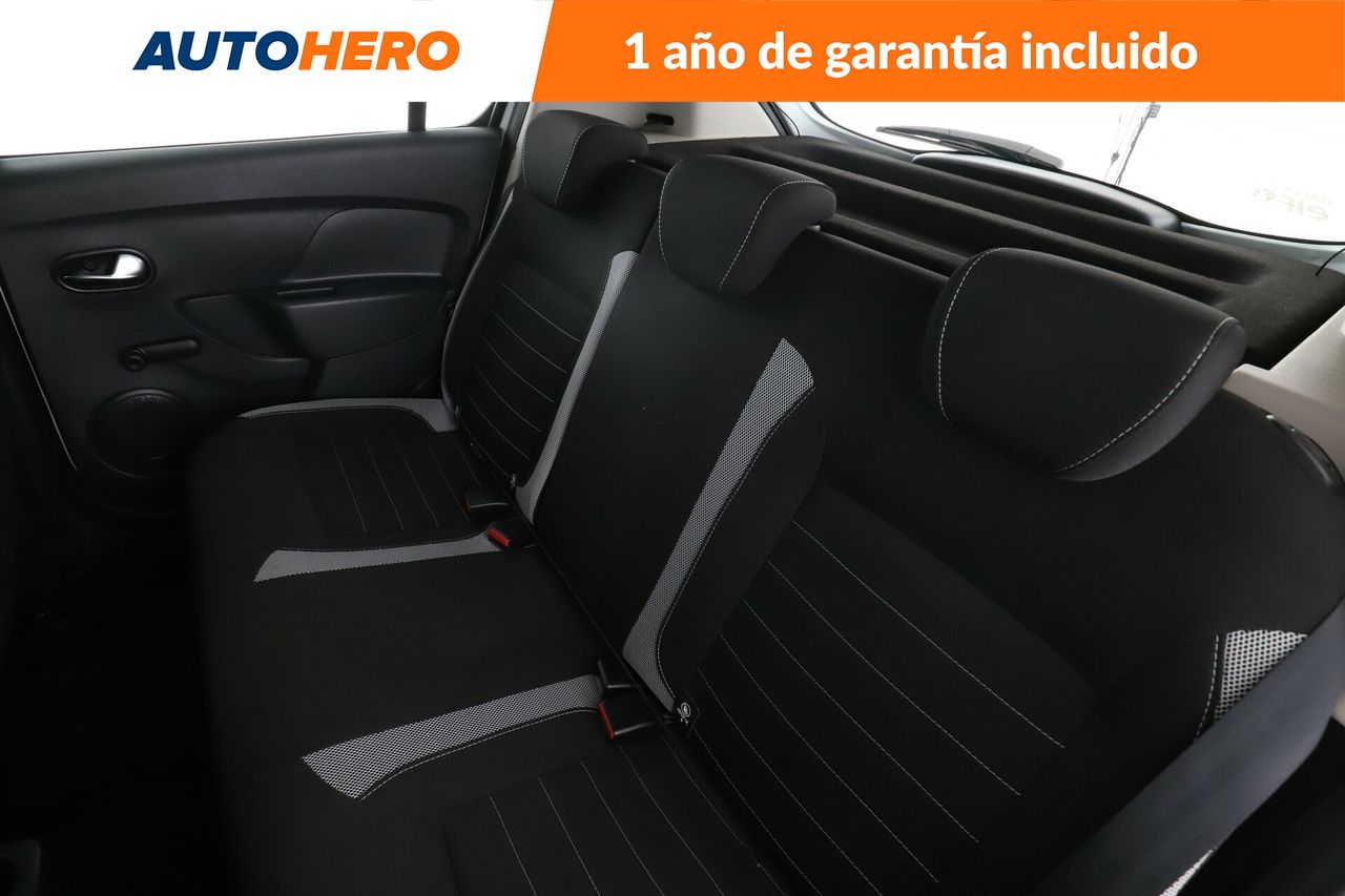 Foto Dacia Sandero 14