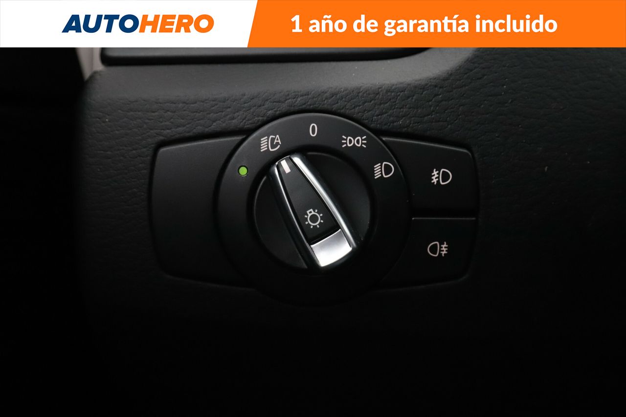 Foto BMW X1 30