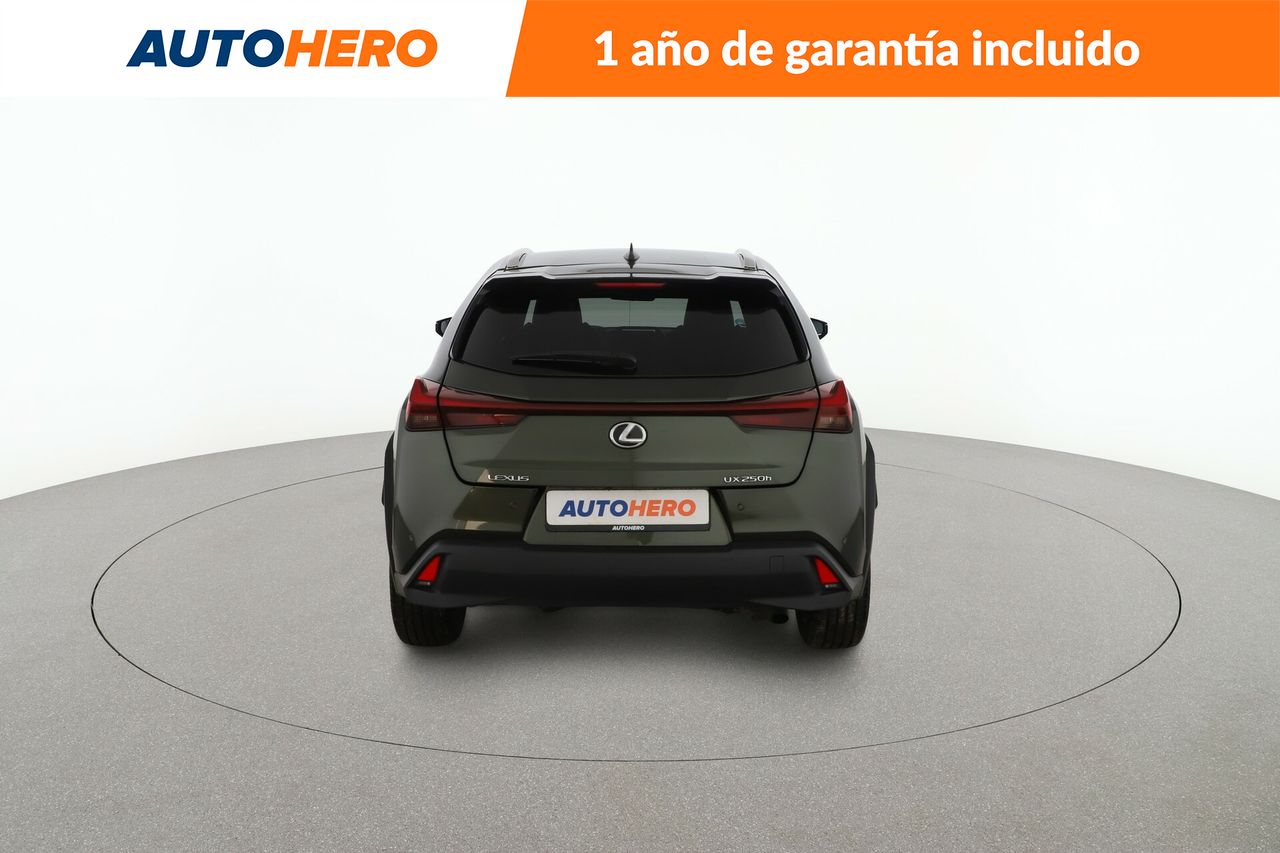 Foto Lexus UX 4
