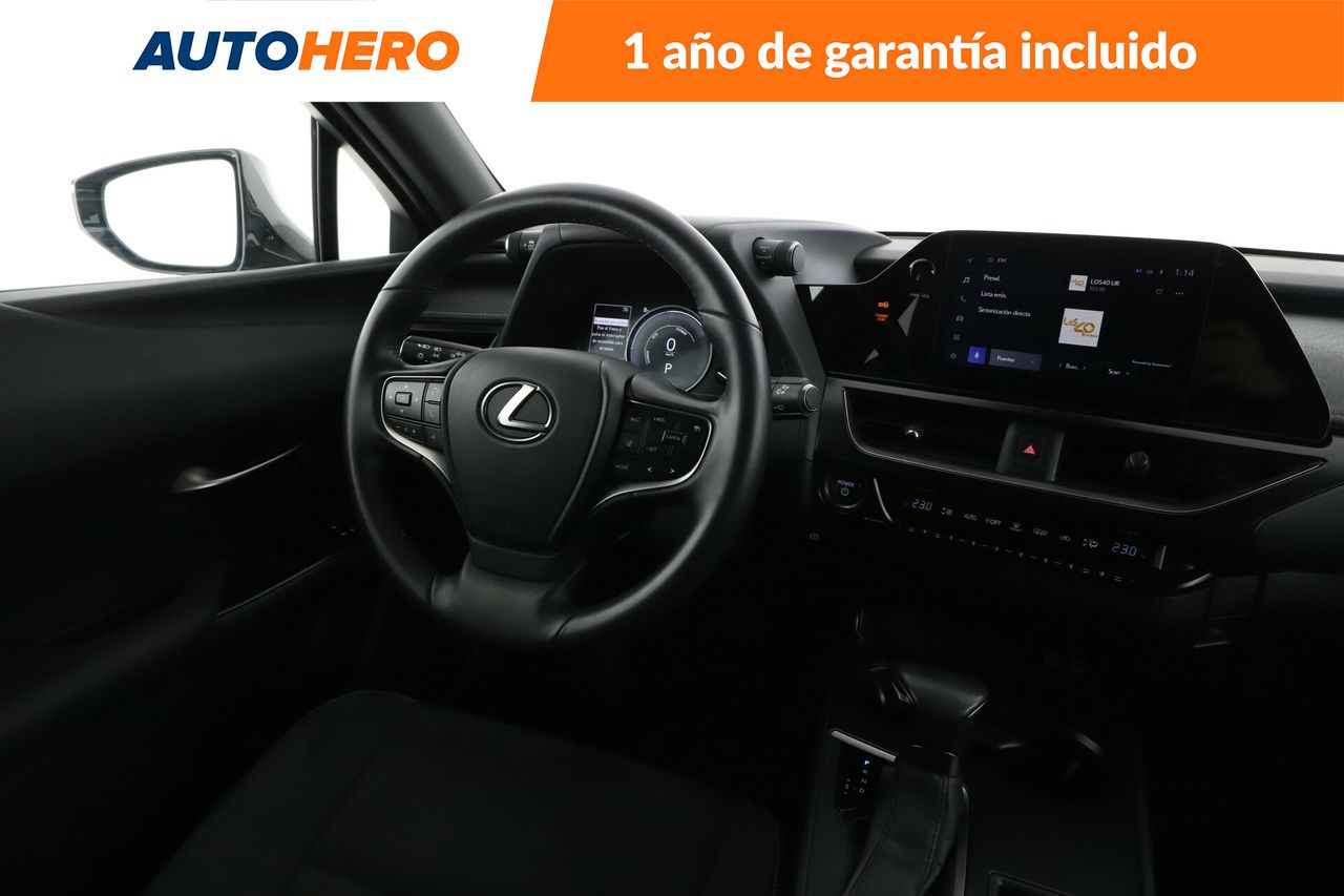 Foto Lexus UX 13