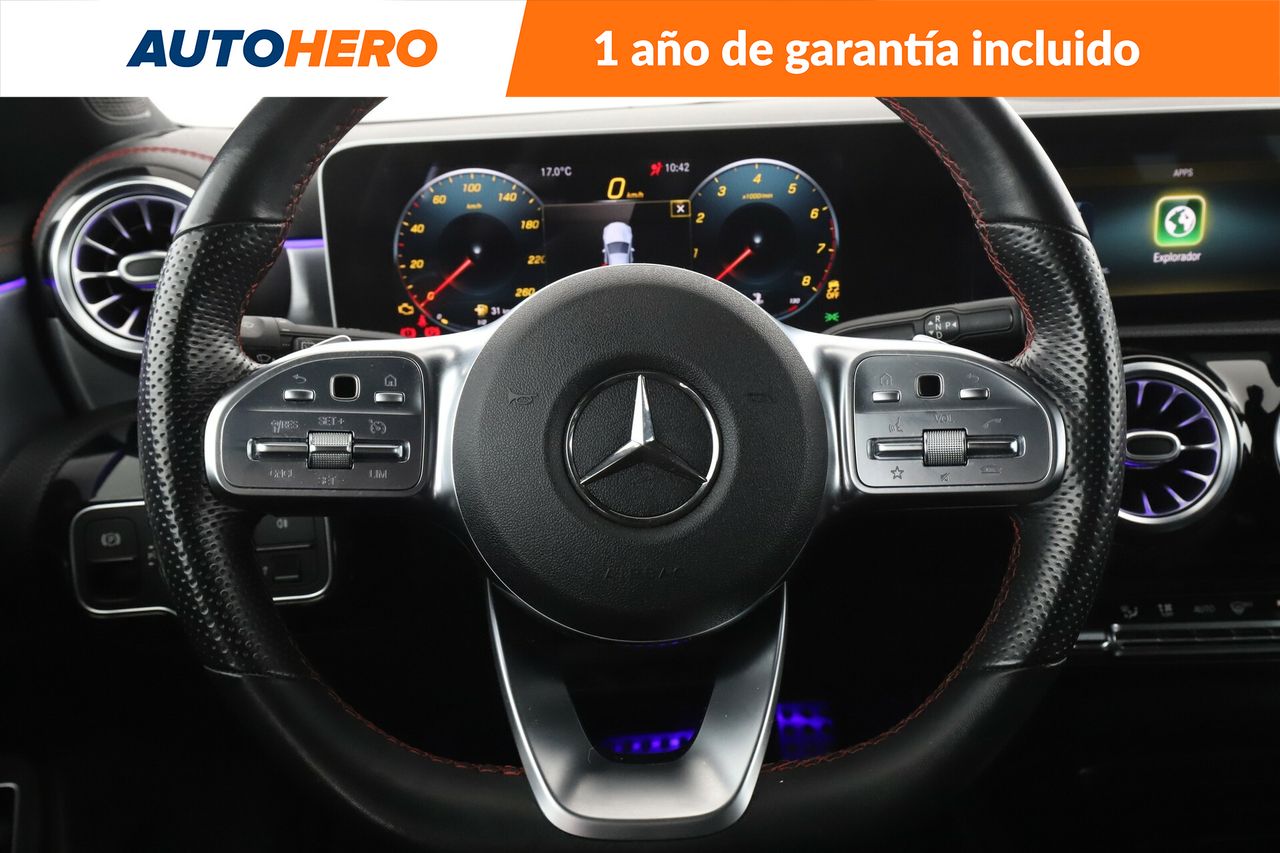 Foto Mercedes-Benz Clase CLA 19