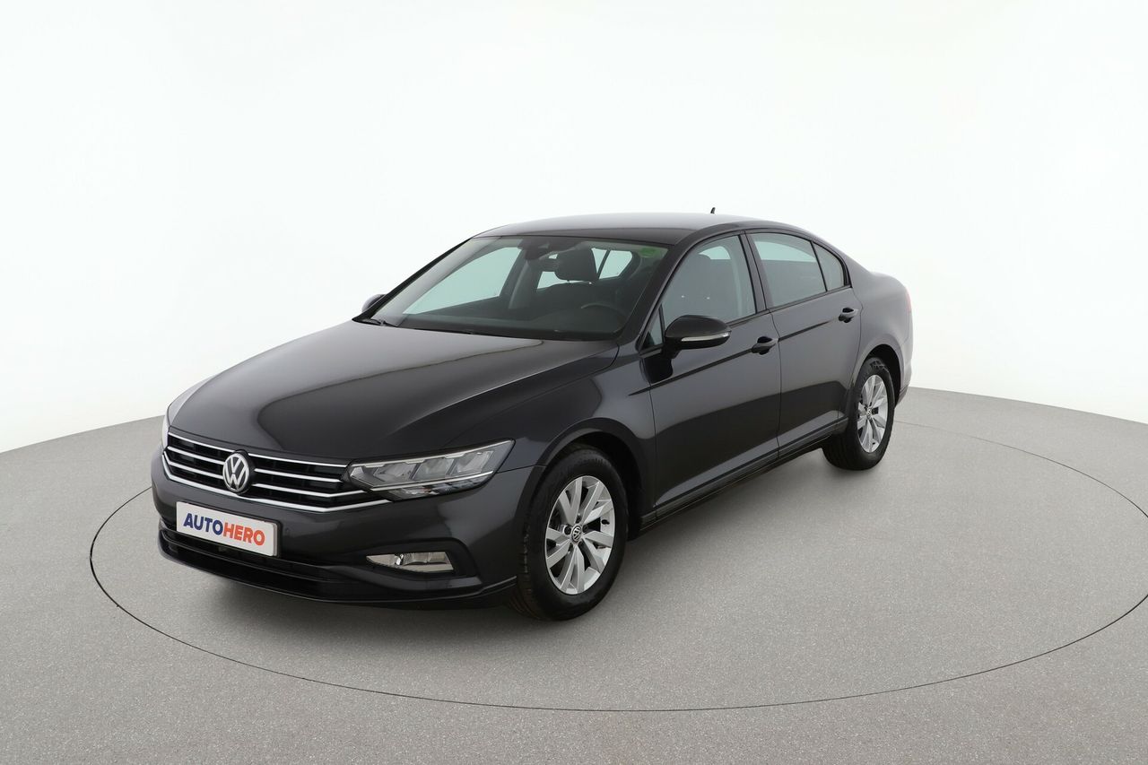 Foto Volkswagen Passat 1