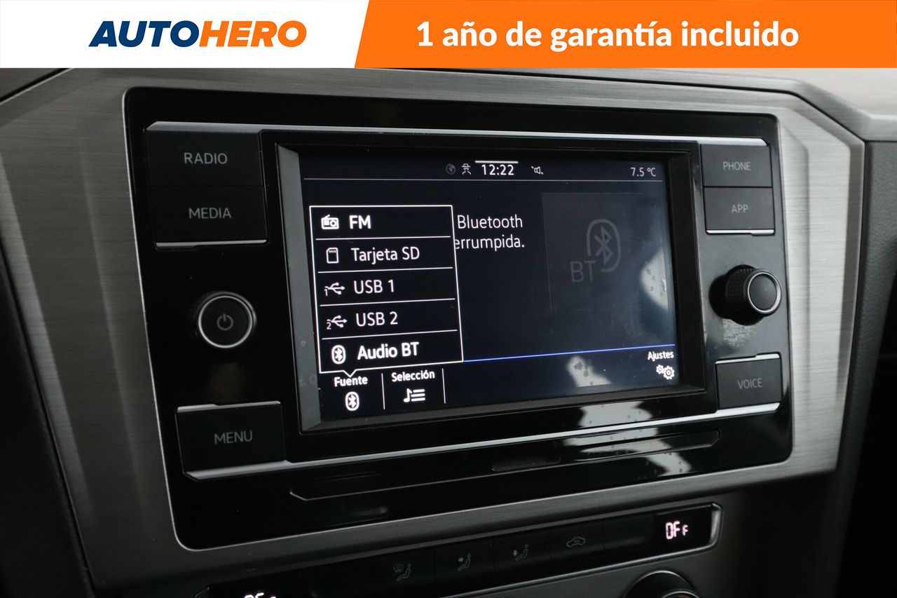 Foto Volkswagen Passat 21