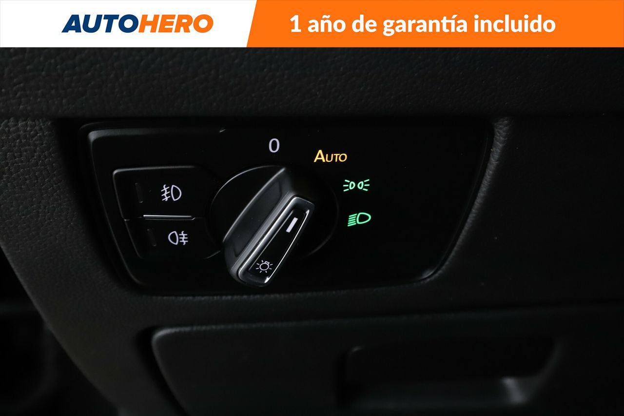Foto Volkswagen Passat 28