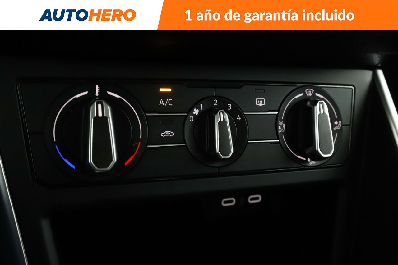 Foto Volkswagen Polo 24