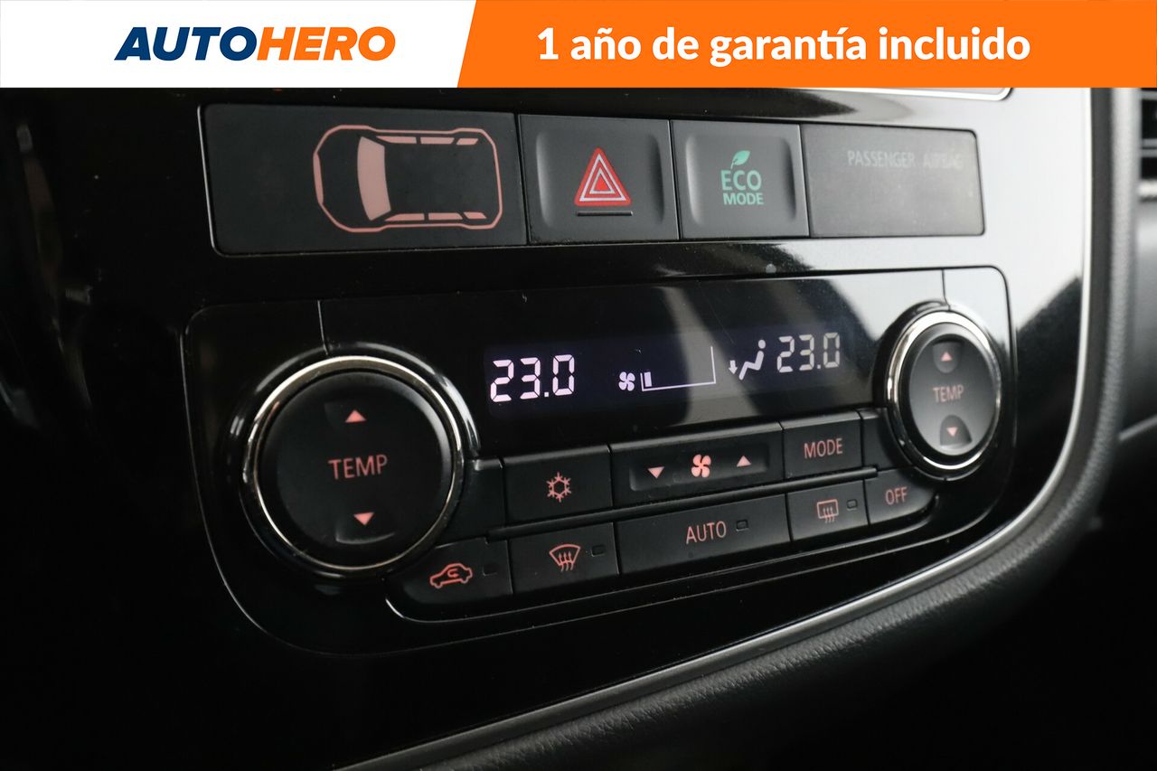Foto Mitsubishi Outlander 26