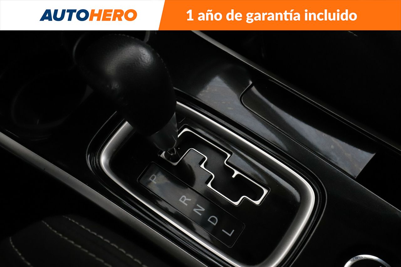 Foto Mitsubishi Outlander 32