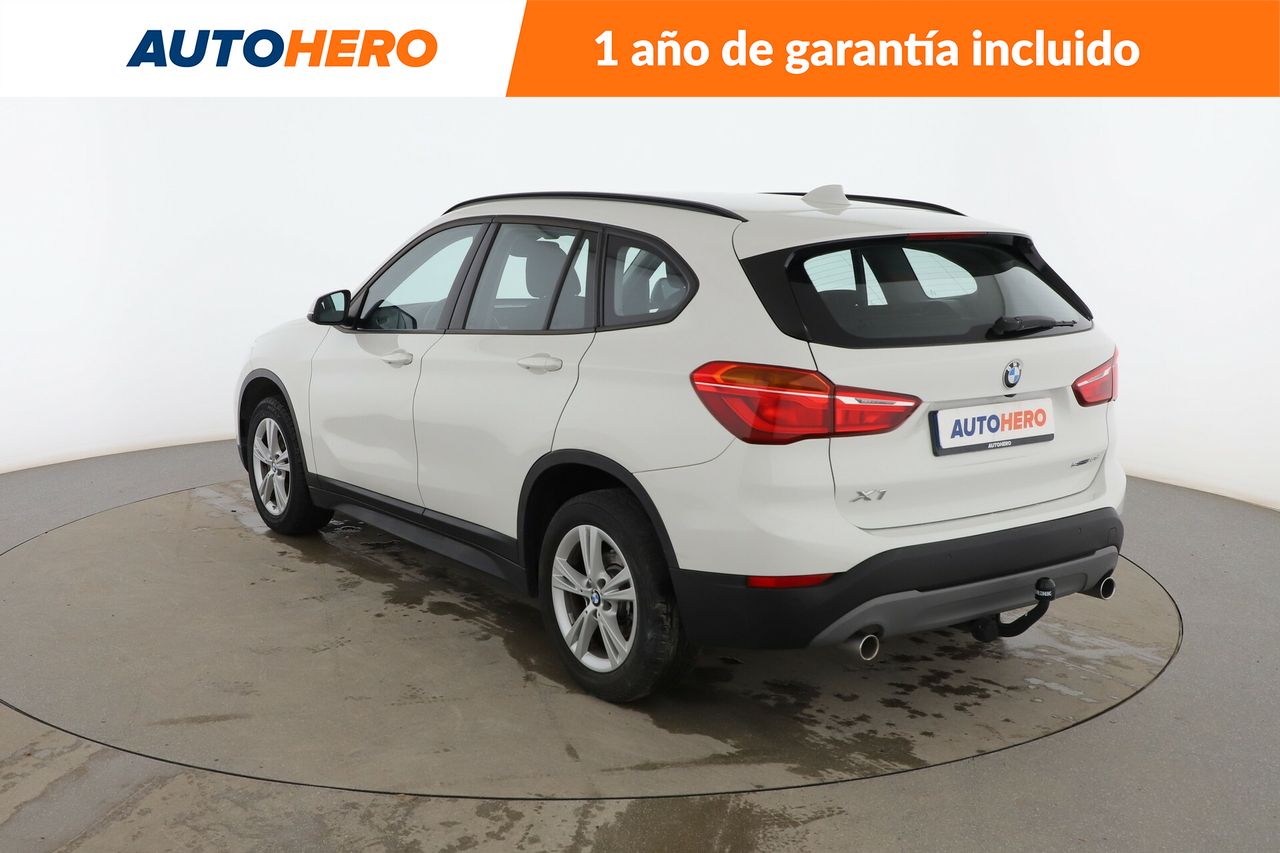 Foto BMW X1 3