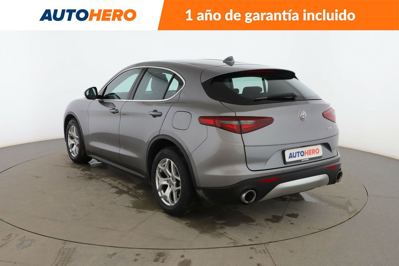 Foto Alfa Romeo Stelvio 3