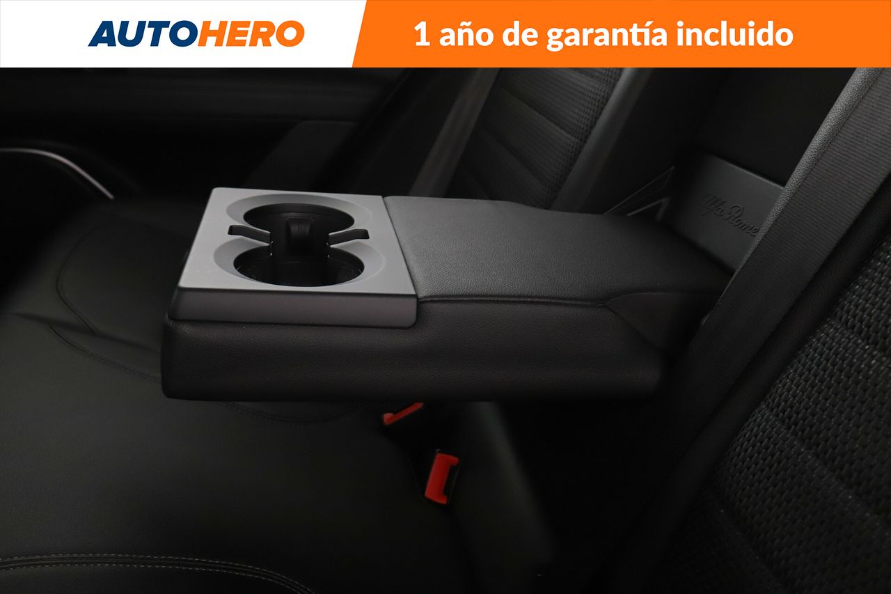 Foto Alfa Romeo Stelvio 22