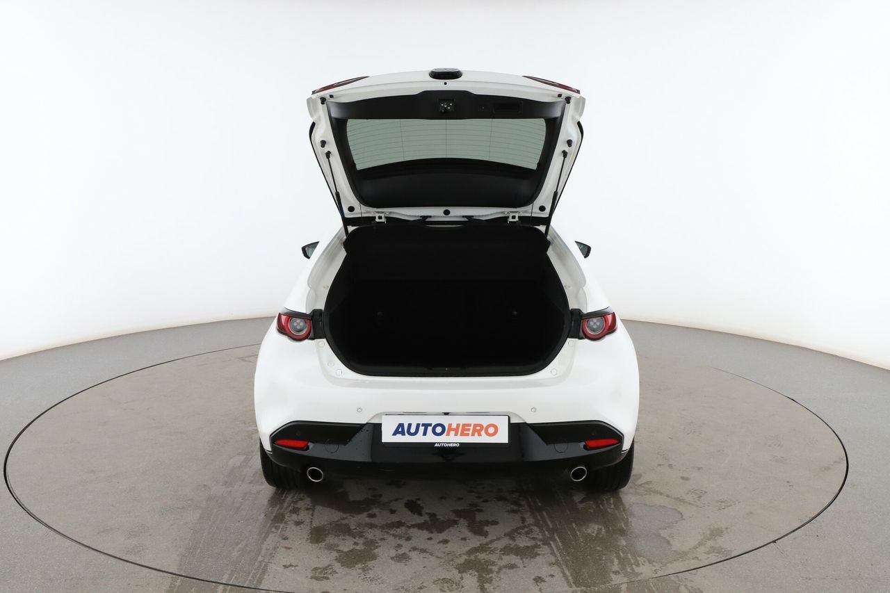 Foto Mazda Mazda3 16