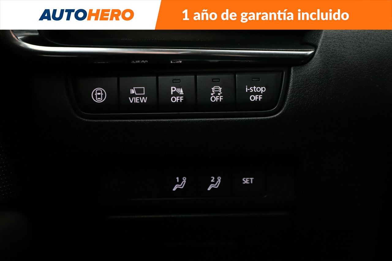 Foto Mazda Mazda3 24