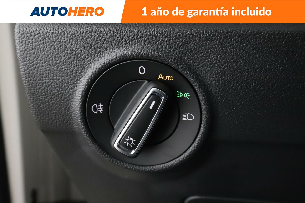 Foto Volkswagen T-Roc 22