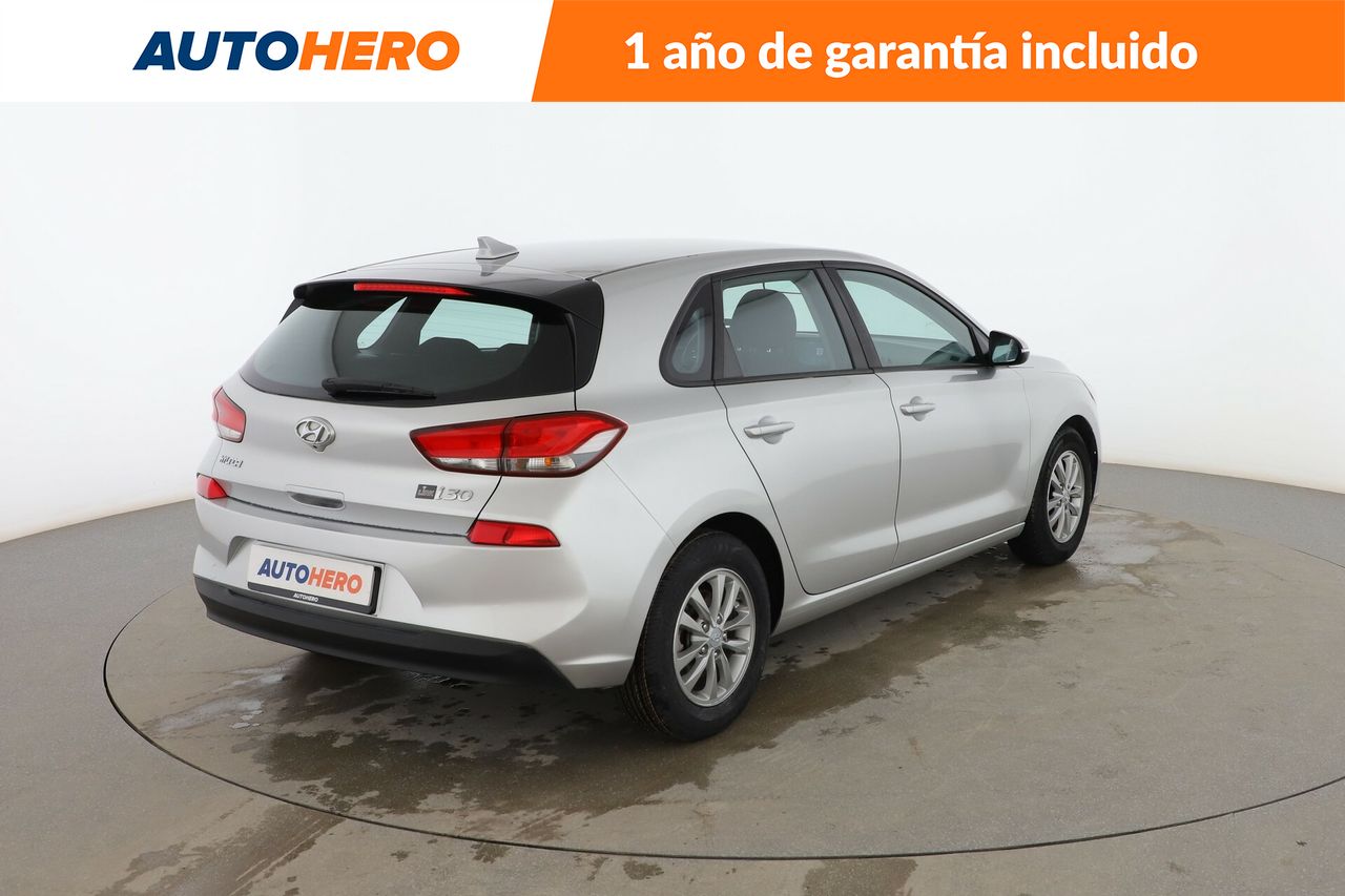 Foto Hyundai i30 5