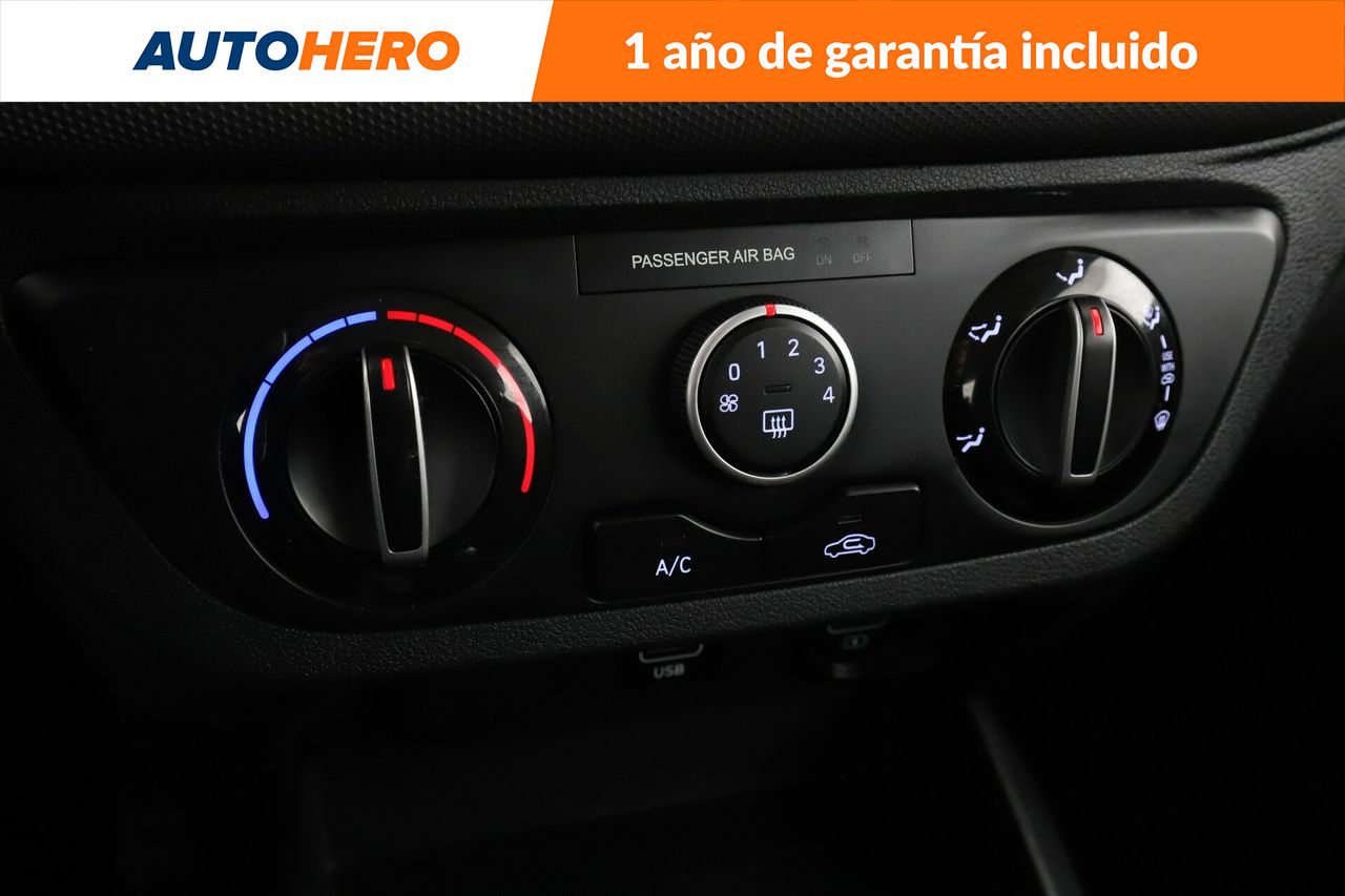 Foto Hyundai i10 23