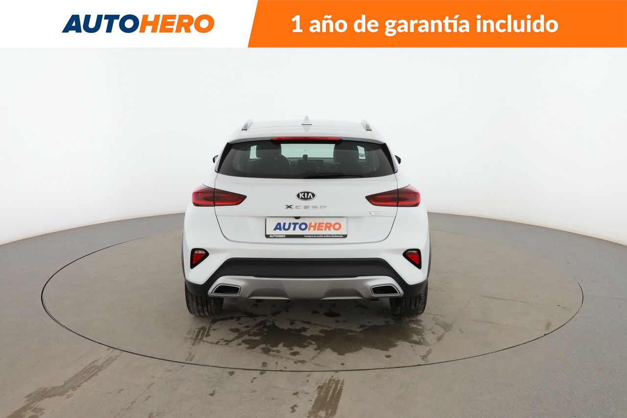 Foto Kia XCeed 4