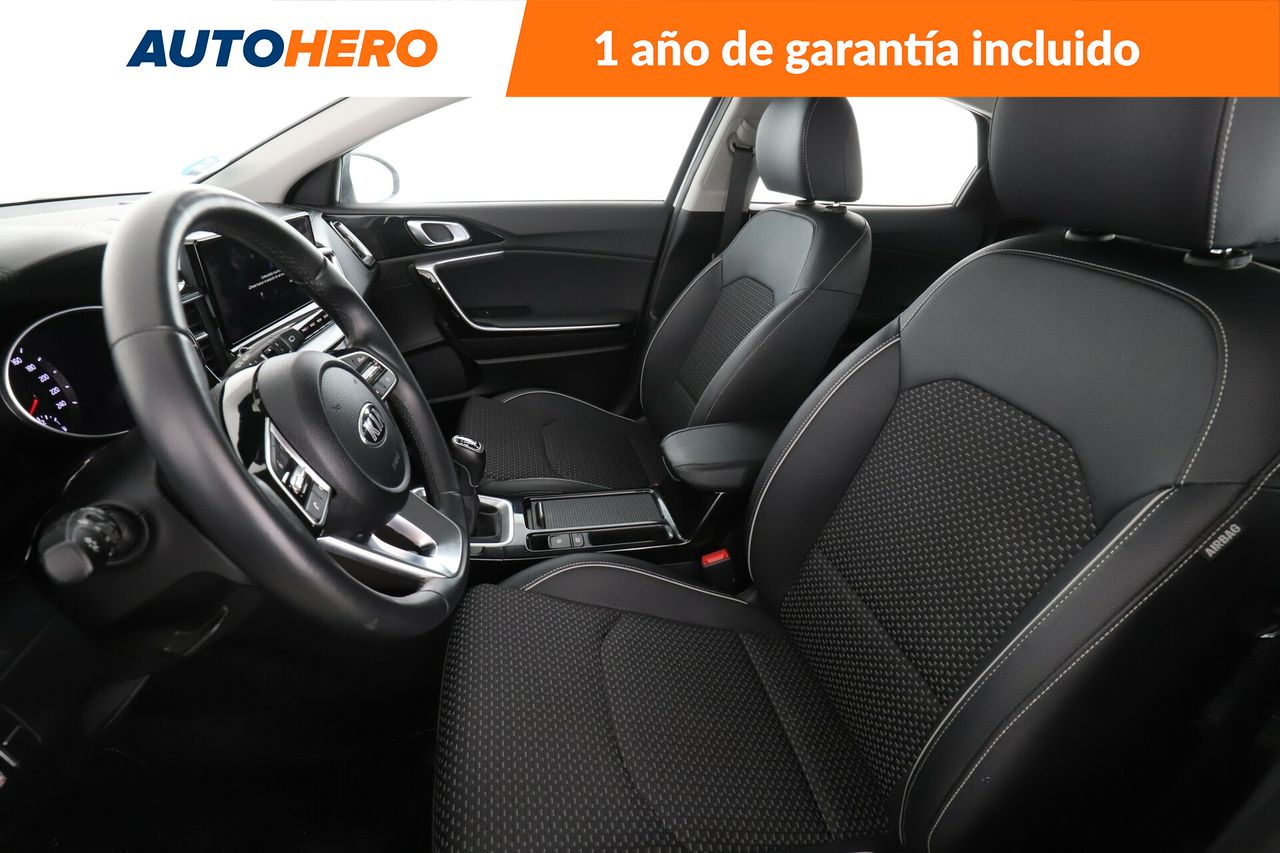 Foto Kia XCeed 10