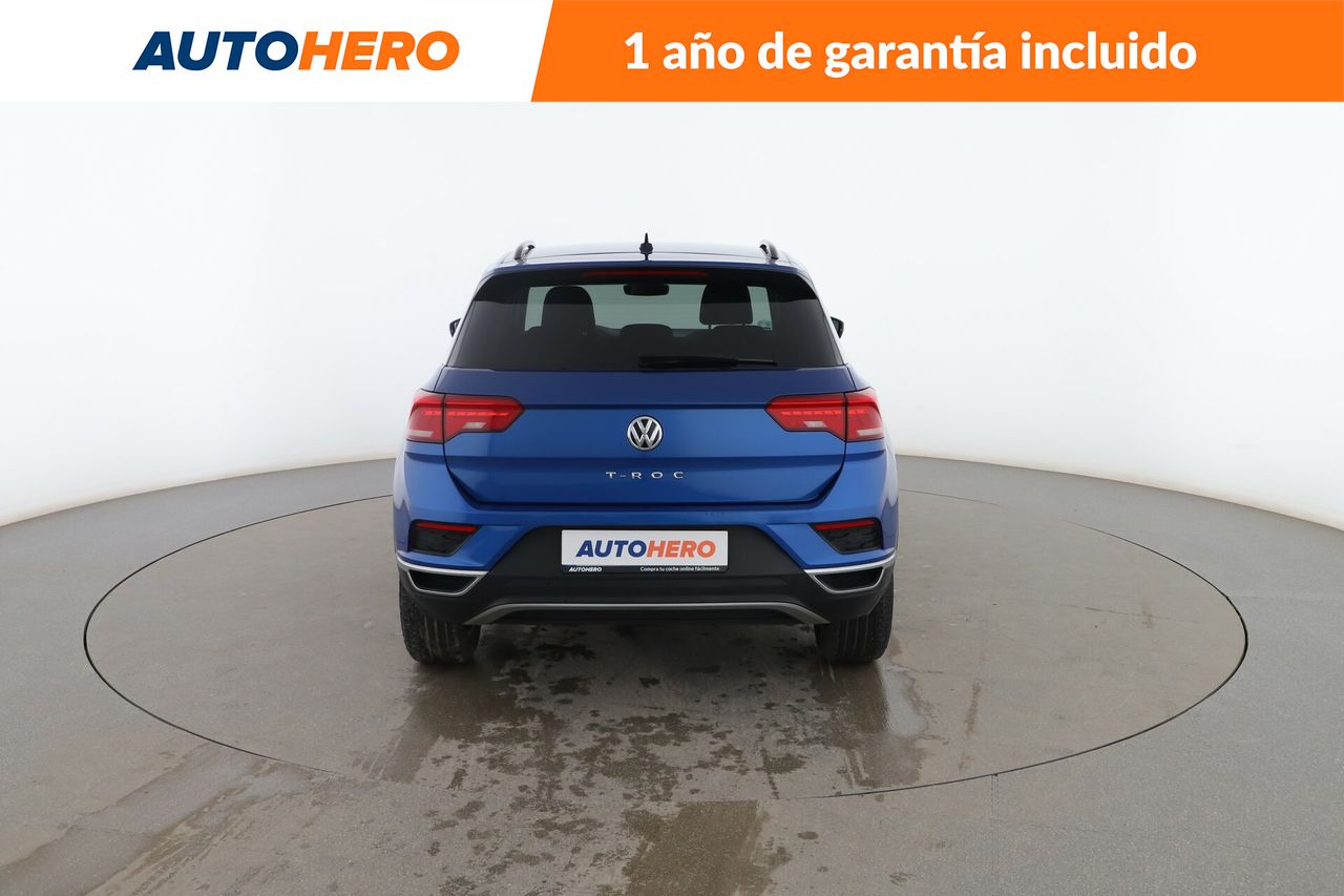 Foto Volkswagen T-Roc 4