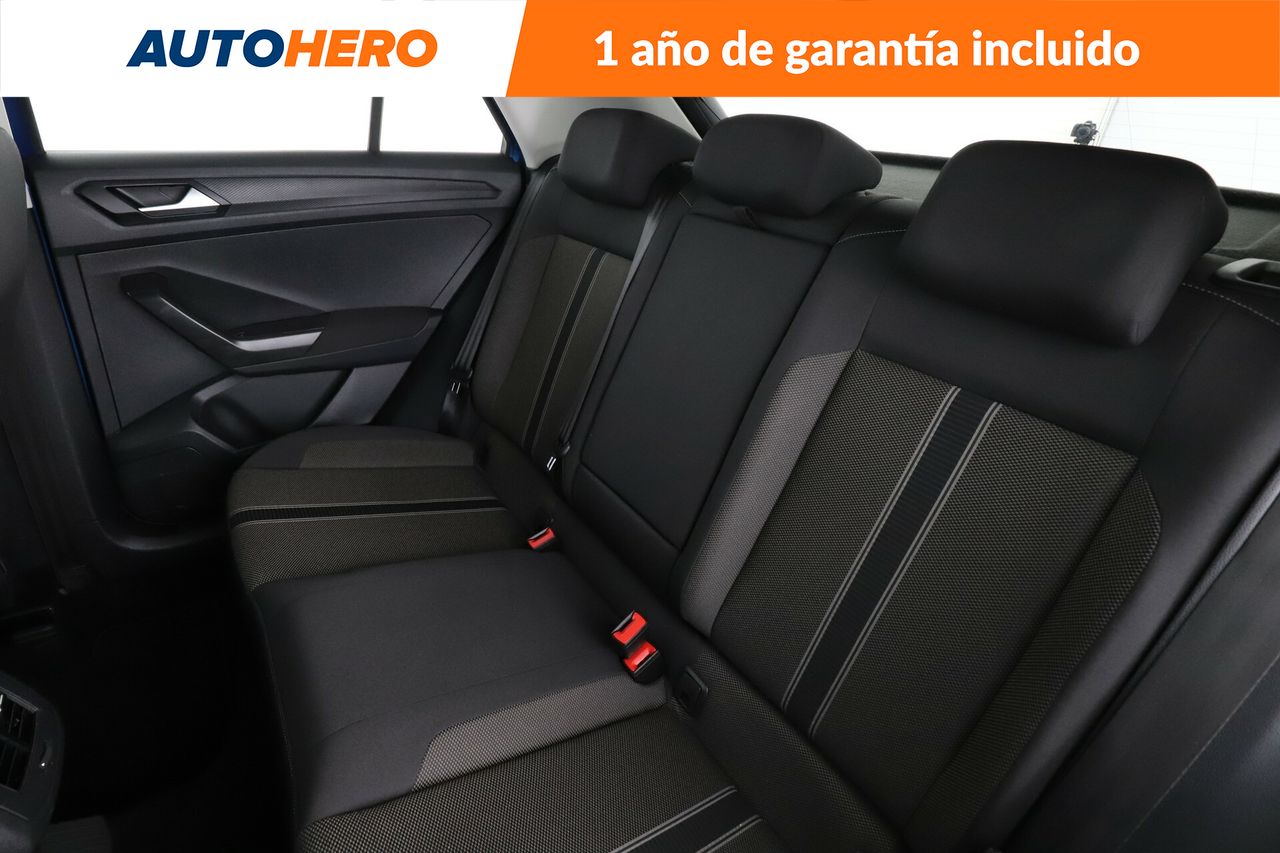 Foto Volkswagen T-Roc 14
