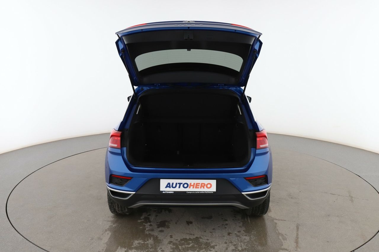 Foto Volkswagen T-Roc 16