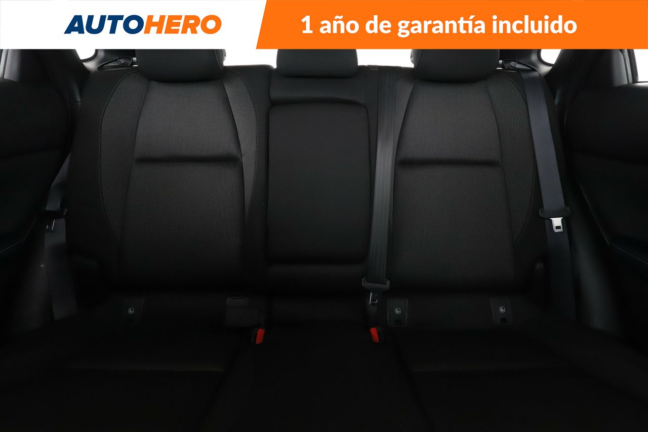 Foto Mazda CX-30 15
